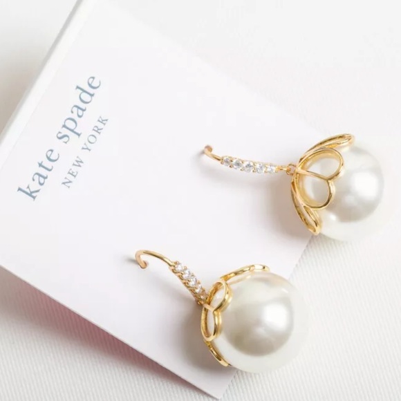 Kate Spade ♠️ NWT Pearl Drop Earrings - Picture 2 of 6